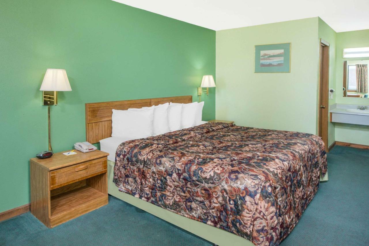 Days Inn By Wyndham Mountain Grove エクステリア 写真