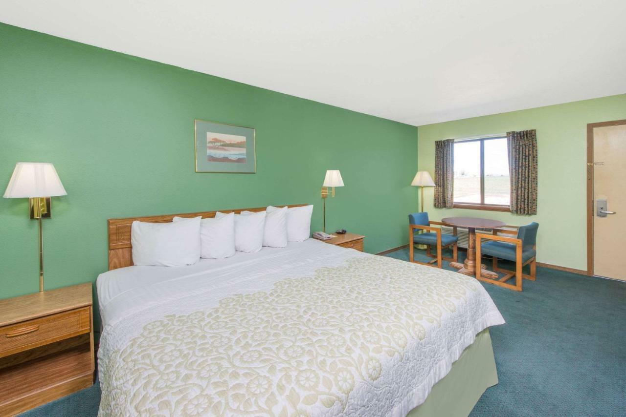 Days Inn By Wyndham Mountain Grove エクステリア 写真