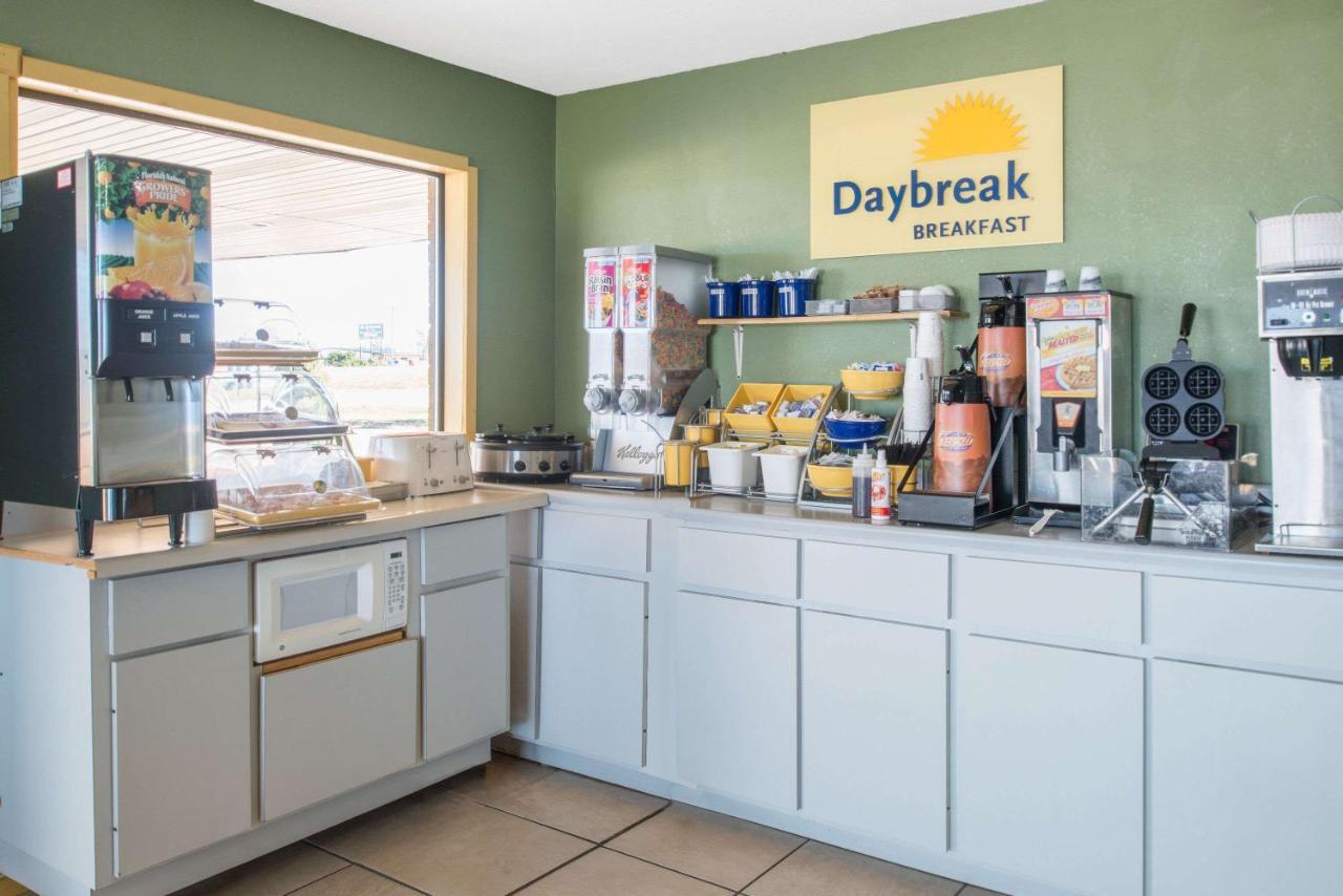 Days Inn By Wyndham Mountain Grove エクステリア 写真